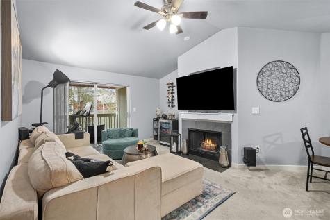 7711 NE 175th Street Kenmore WA 98028