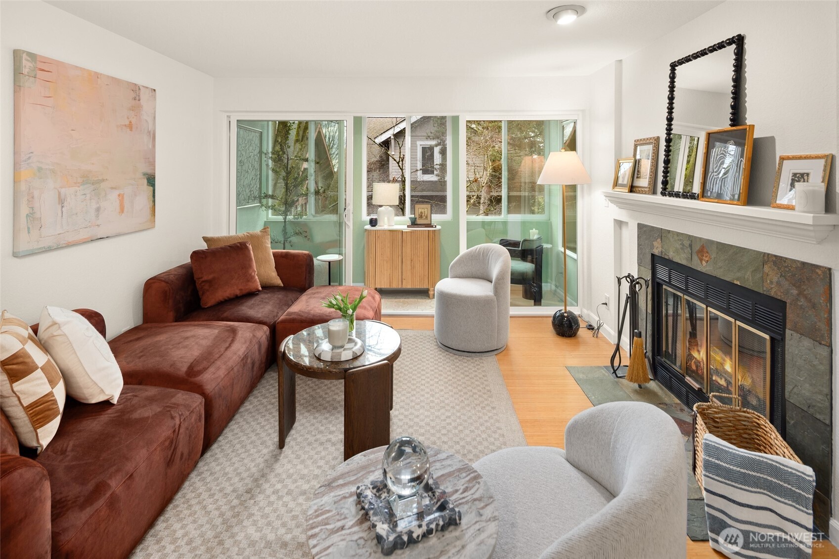 5901 Phinney Avenue N Seattle WA 98103