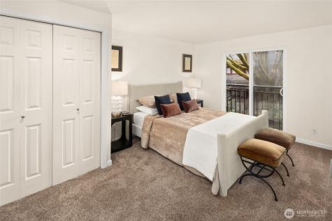 5901 Phinney Avenue N Seattle WA 98103