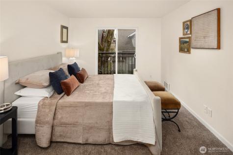 5901 Phinney Avenue N Seattle WA 98103