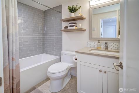 6535 Seaview Avenue NW Seattle WA 98117