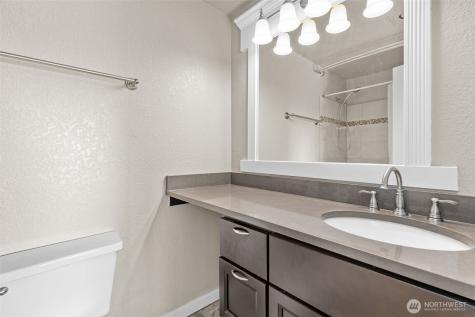 9815 Holly Drive Everett WA 98204