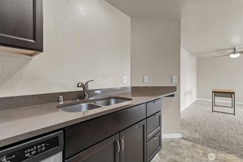 9815 Holly Drive Everett WA 98204
