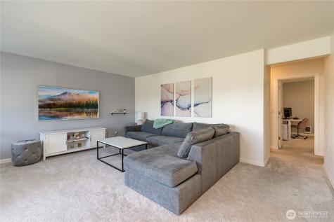 1113 Kirkland Avenue Kirkland WA 98033