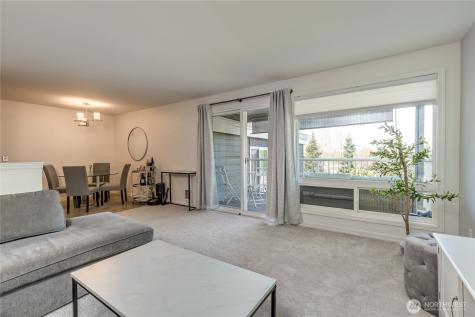 1113 Kirkland Avenue Kirkland WA 98033