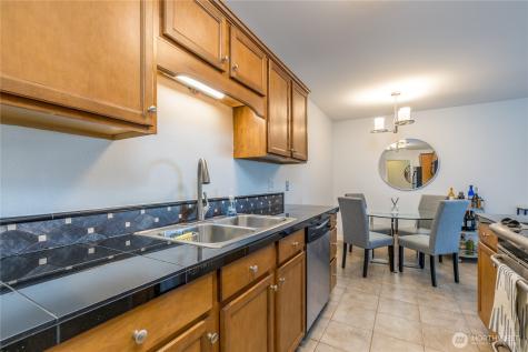 1113 Kirkland Avenue Kirkland WA 98033