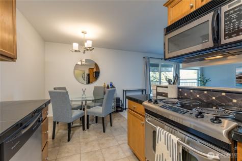 1113 Kirkland Avenue Kirkland WA 98033