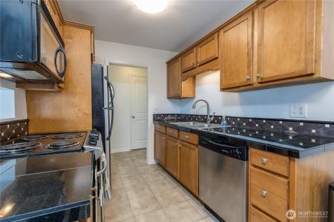 1113 Kirkland Avenue Kirkland WA 98033
