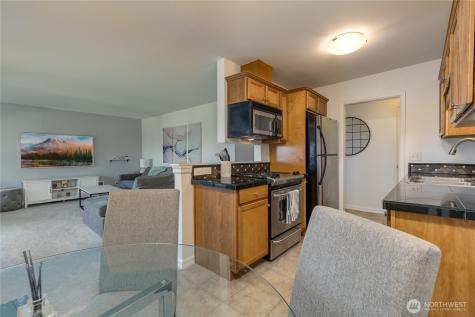 1113 Kirkland Avenue Kirkland WA 98033