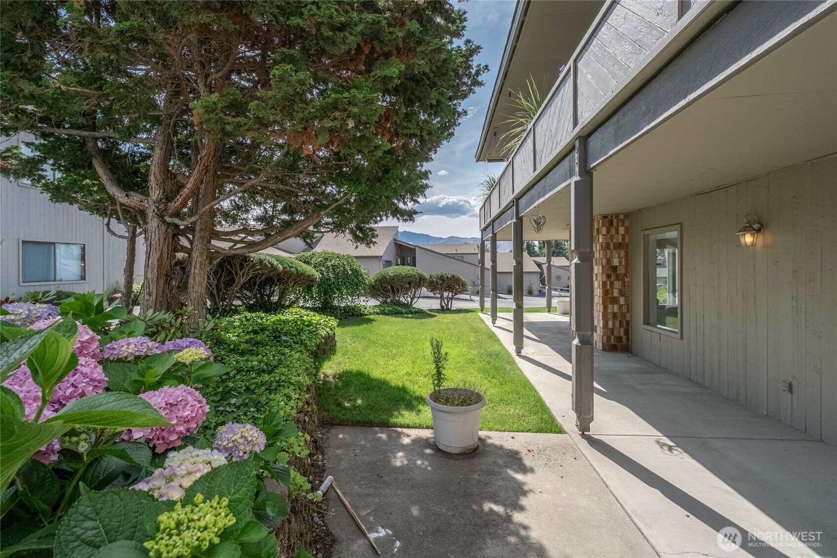 225 NE 19th Street East Wenatchee WA 98802