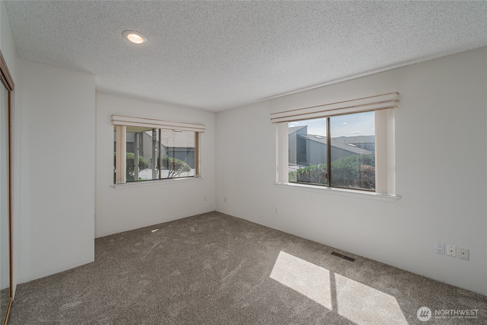 225 NE 19th Street East Wenatchee WA 98802