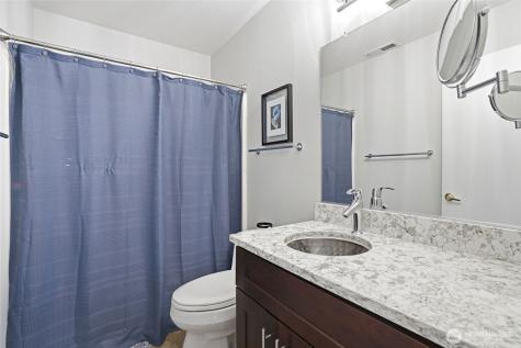 9008 NE 54th Street Vancouver WA 98662