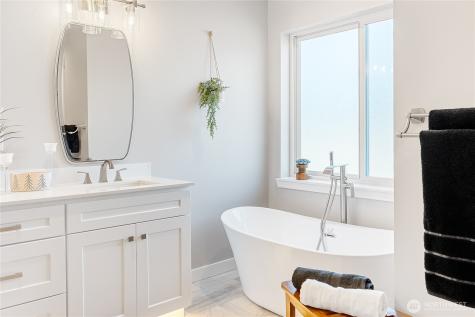 9077 Sea Mist Lane Blaine WA 98230