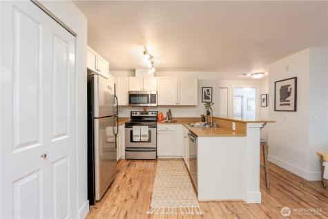 566 Prospect Street Seattle WA 98109