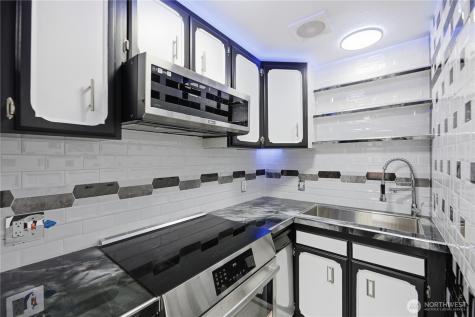 748 S Cloverdale Street Seattle WA 98108