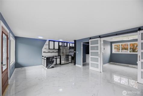 748 S Cloverdale Street Seattle WA 98108