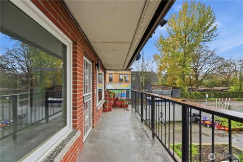 748 S Cloverdale Street Seattle WA 98108