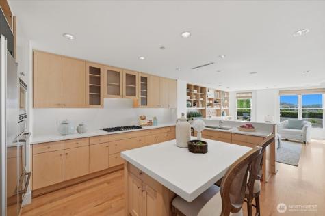 129 3rd Avenue Kirkland WA 98033