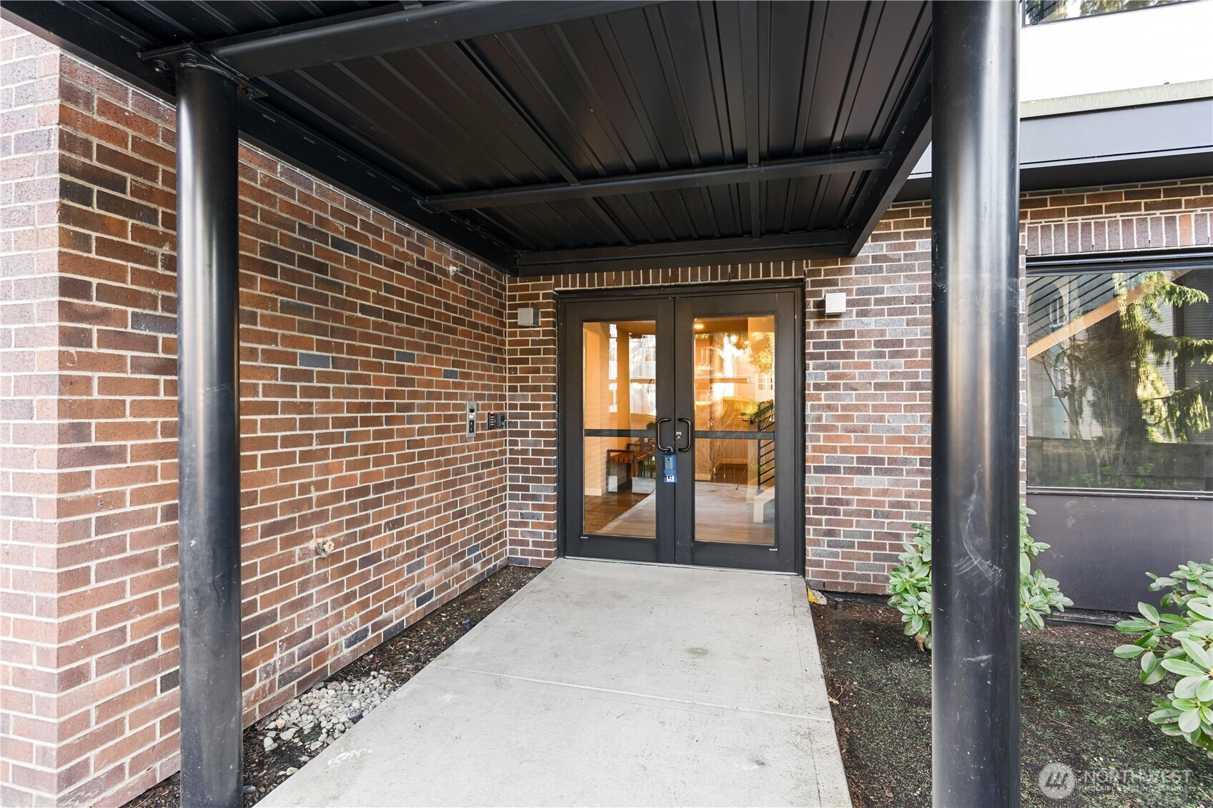 15538 NE 15th Place Bellevue WA 98007