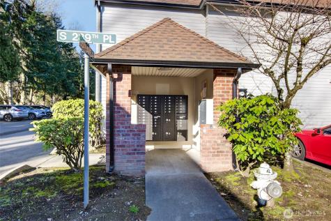 6615 S 239th Place Kent WA 98032