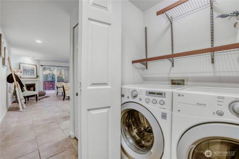 15805 Waynita Way NE Bothell WA 98011
