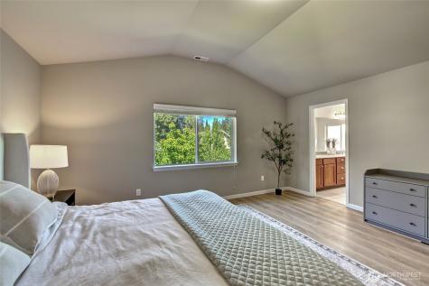 17 159th Place SE Bothell WA 98012