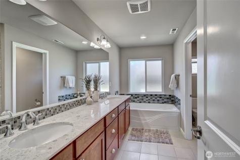 17 159th Place SE Bothell WA 98012