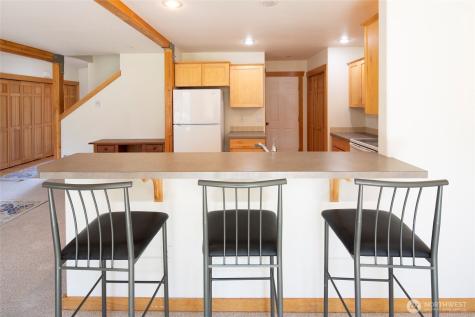307 Cascadian Lane Winthrop WA 98862