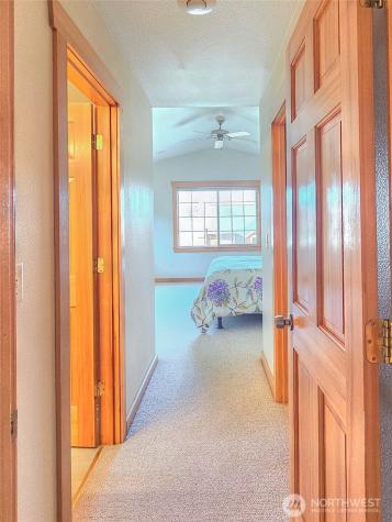 307 Cascadian Lane Winthrop WA 98862