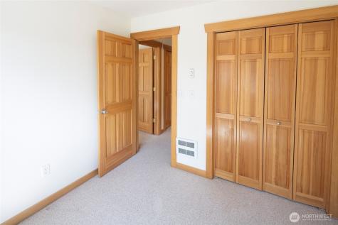 307 Cascadian Lane Winthrop WA 98862