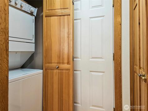 307 Cascadian Lane Winthrop WA 98862