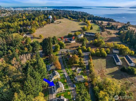 4422 Montana Circle W Seattle WA 98199