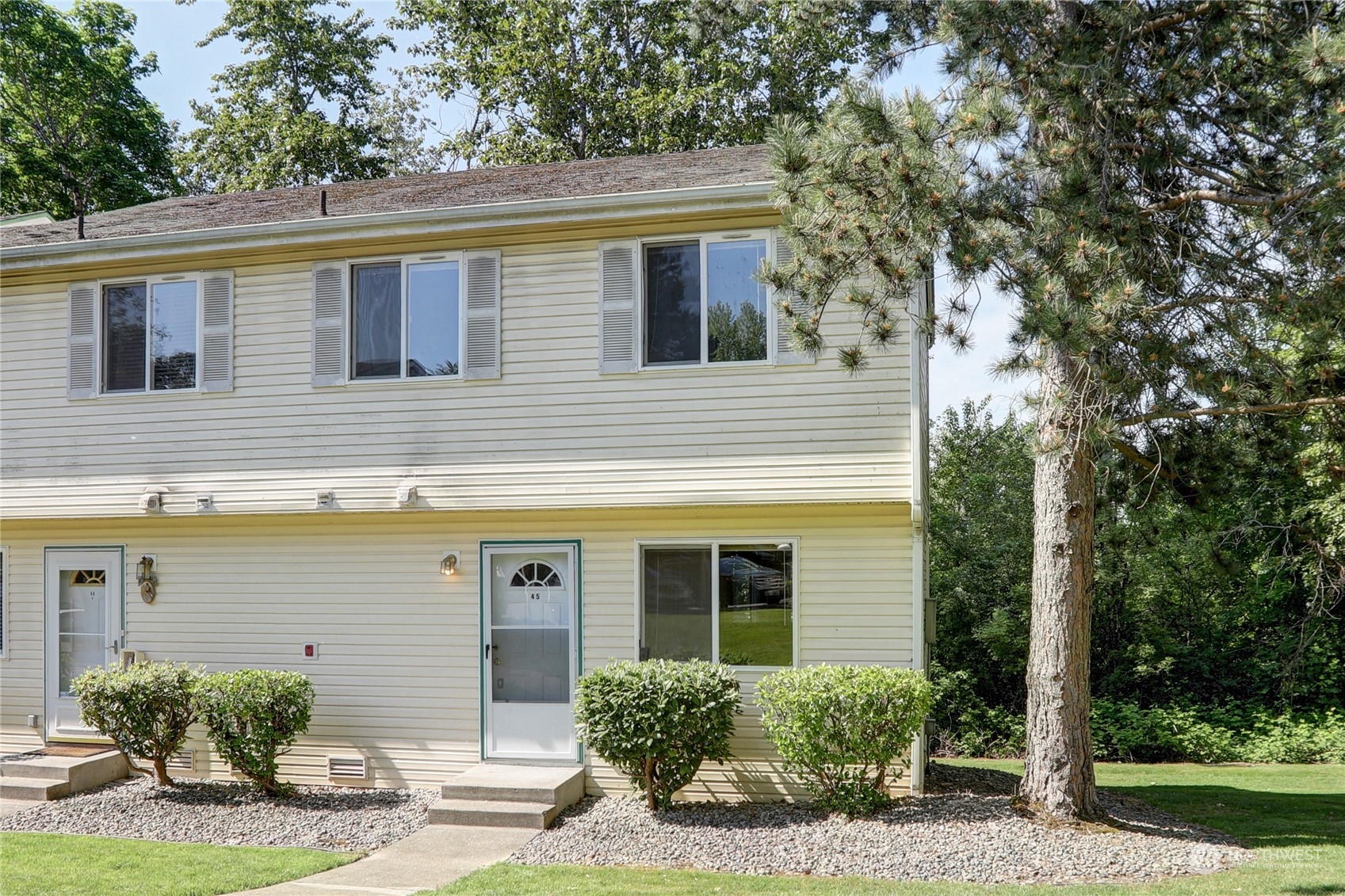 833 Sw Sunset Boulevard Renton WA 98057