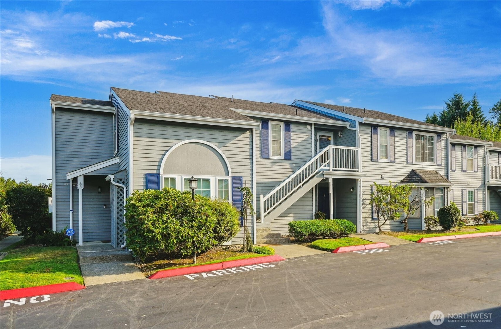 5813 S 238th Court Kent WA 98032