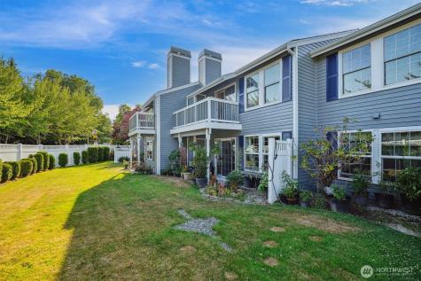 5813 S 238th Court Kent WA 98032