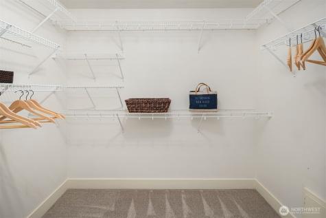 1728 Bellevue Way NE Bellevue WA 98004