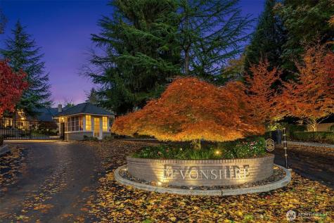 1728 Bellevue Way NE Bellevue WA 98004