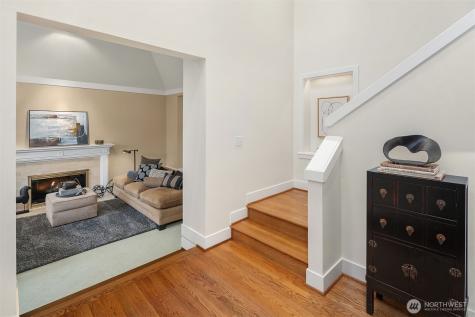 1728 Bellevue Way NE Bellevue WA 98004