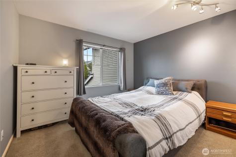 906 72nd Street SE Auburn WA 98092