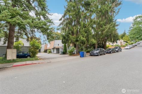 12600 SE 42nd Street Bellevue WA 98006
