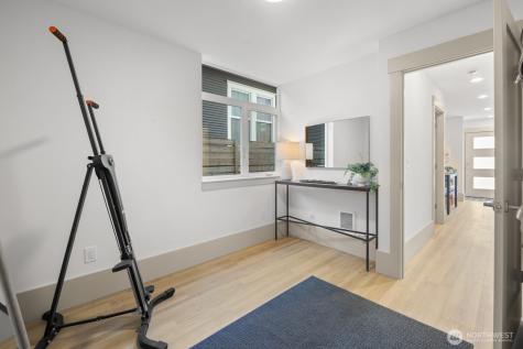 2931 39th Avenue SW Seattle WA 98116