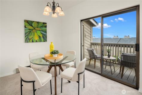 1319 S Puget Drive Renton WA 98055