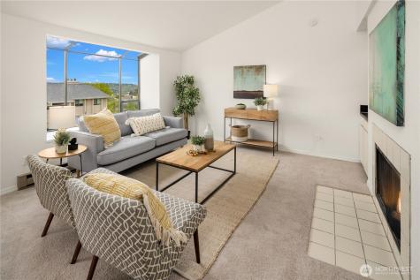 1319 S Puget Drive Renton WA 98055
