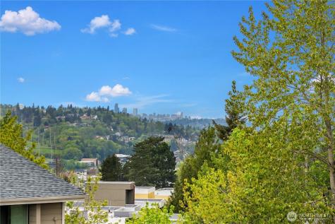 1319 S Puget Drive Renton WA 98055