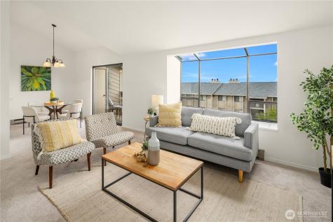 1319 S Puget Drive Renton WA 98055