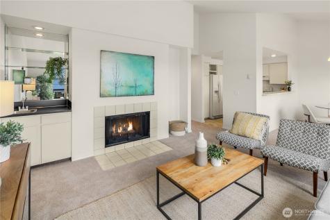 1319 S Puget Drive Renton WA 98055