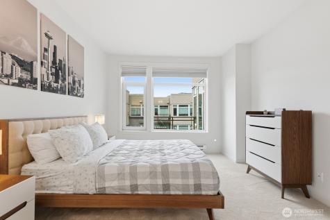 2000 Alaskan Way Seattle WA 98121