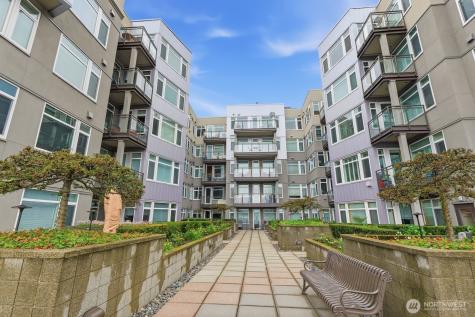 2000 Alaskan Way Seattle WA 98121