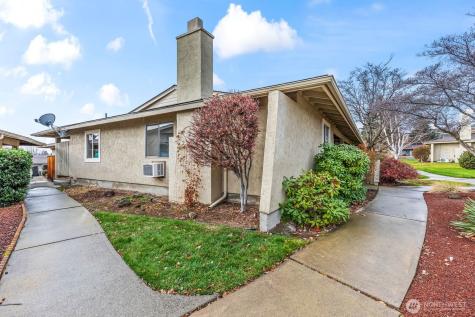 611 N 50th Avenue Yakima WA 98908