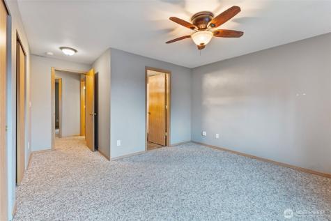 7313 164th Street E Puyallup WA 98375